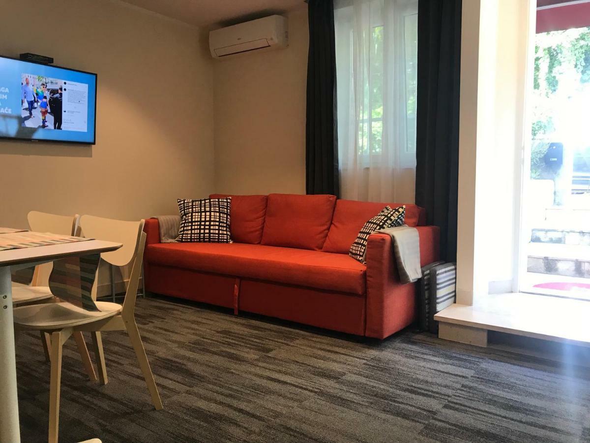 One Bedroom Apartment Split Exterior foto
